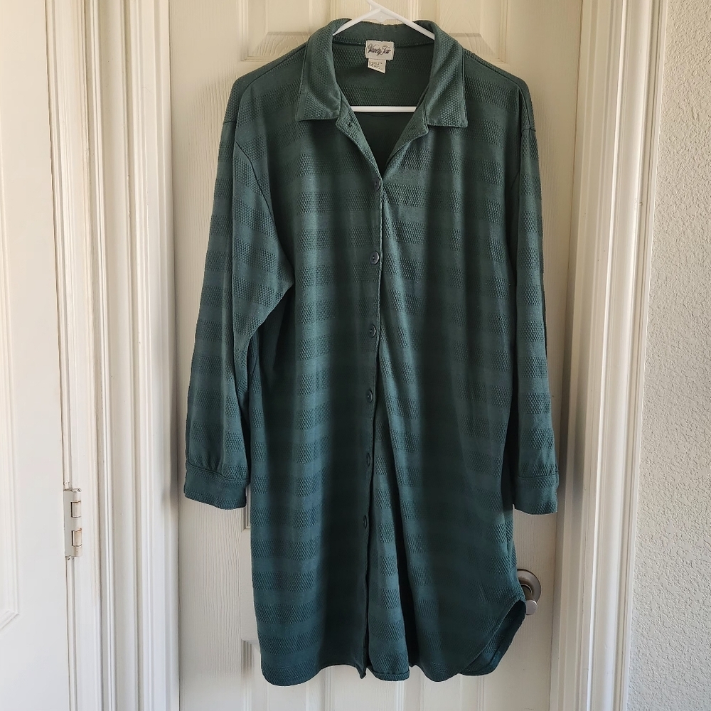 Vanity Fair Emerald Green Nightgown Size XL Textured Stripes